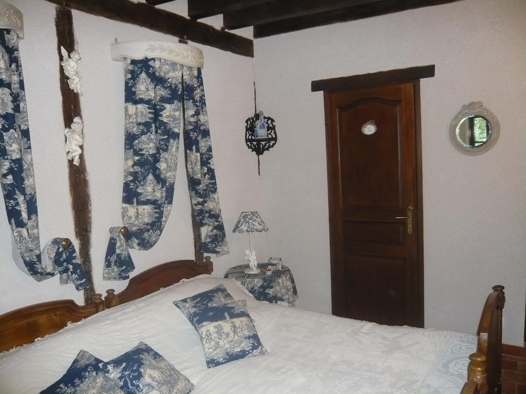 Bed and Breakfast La Petite Ferme Vouzeron Pokój zdjęcie